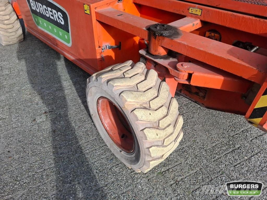 Holland Lift Q-135EL24 Šķerveida pacēlāji