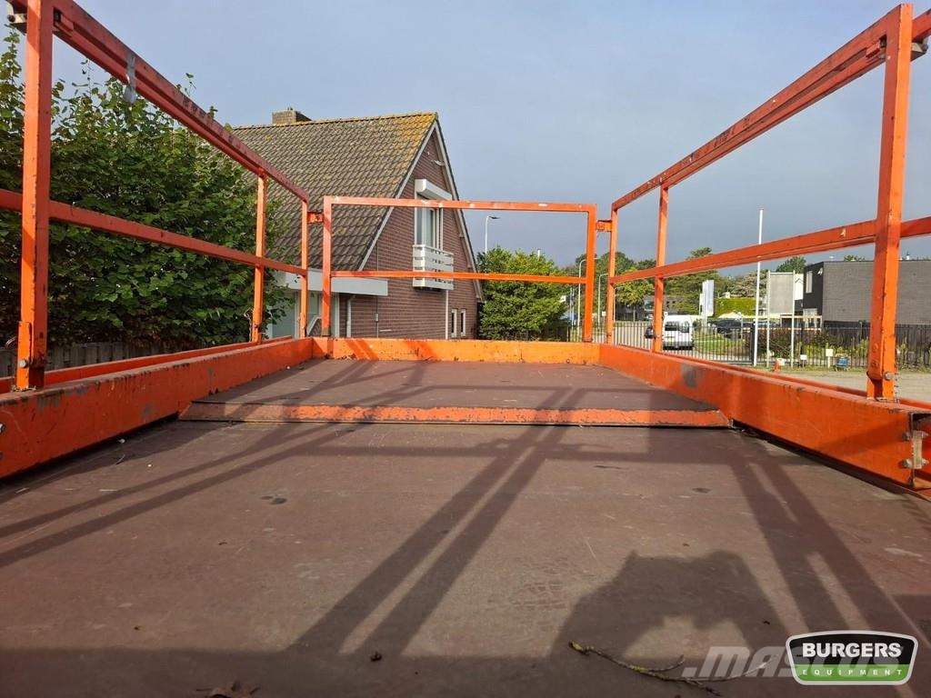 Holland Lift Q-135EL24 Šķerveida pacēlāji