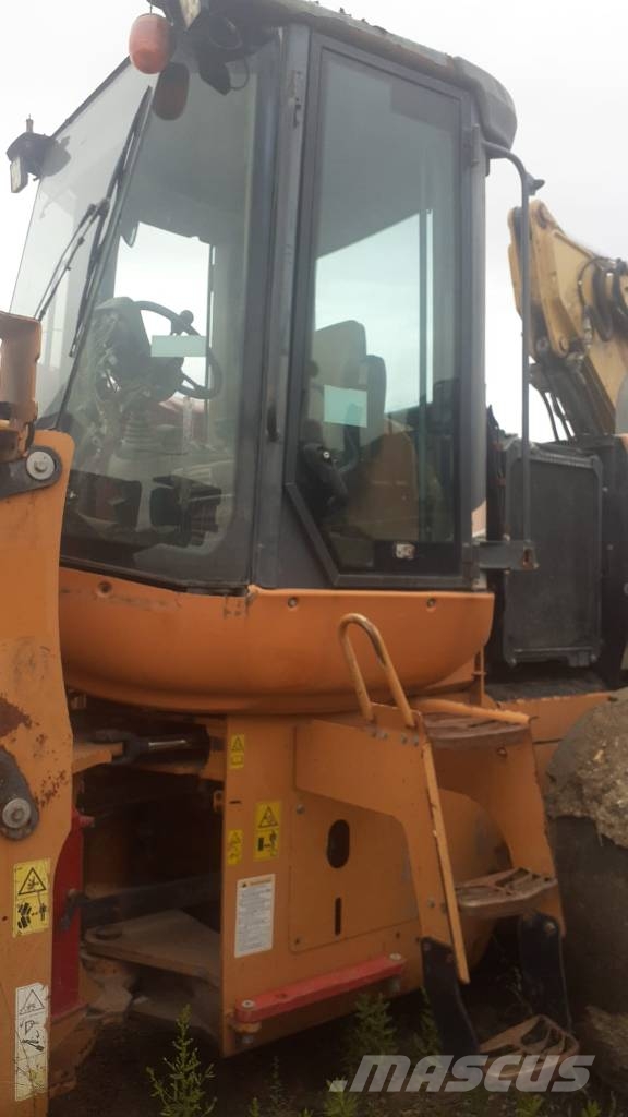 CASE 821 F لوادر بعجل