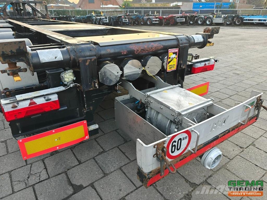 LAG O-3-CC 3 Axles MB - 30FT Tipping Chassis - Rotary نصف مقطورات حاويات