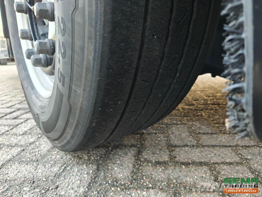 LAG O-3-CC 3 Axles MB - 30FT Tipping Chassis - Rotary نصف مقطورات حاويات