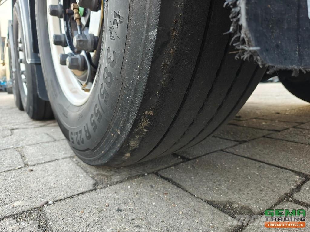 LAG O-3-CC 3 Axles MB - 30FT Tipping Chassis - Rotary نصف مقطورات حاويات