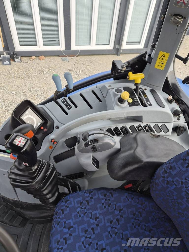 New Holland T6020 Elite الجرارات