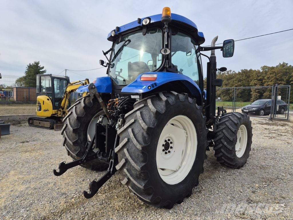New Holland T6020 Elite الجرارات