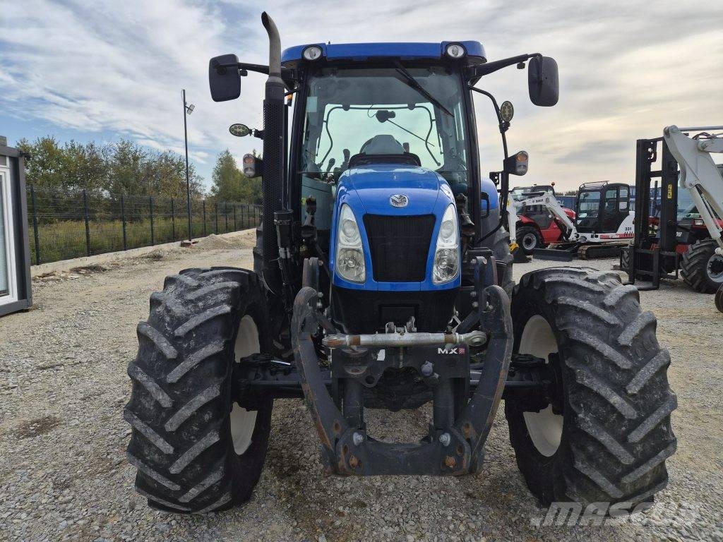 New Holland T6020 Elite الجرارات