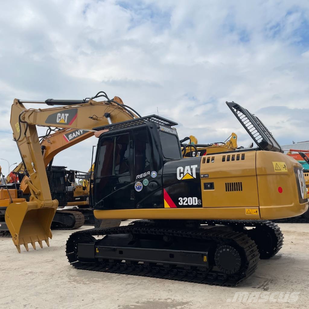 CAT 320D2 대형 굴삭기 29톤 이상