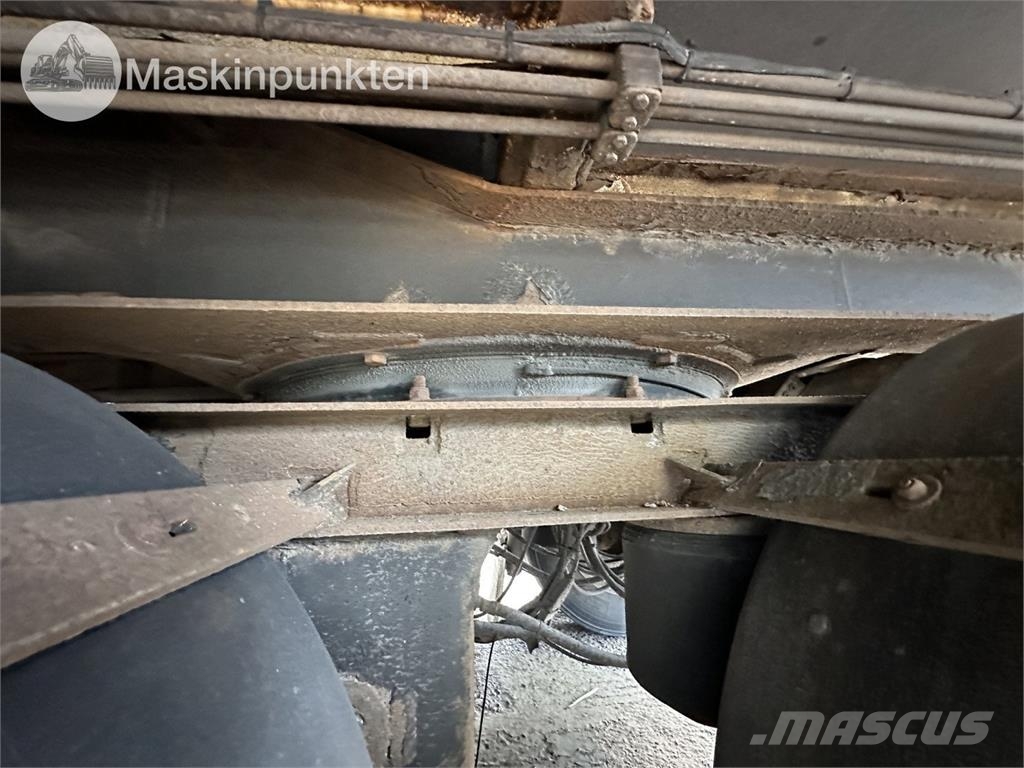 Parator ST 18-20 Prikolica za žagovino