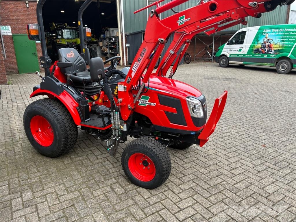 Kioti CX 2510 H Manji traktori