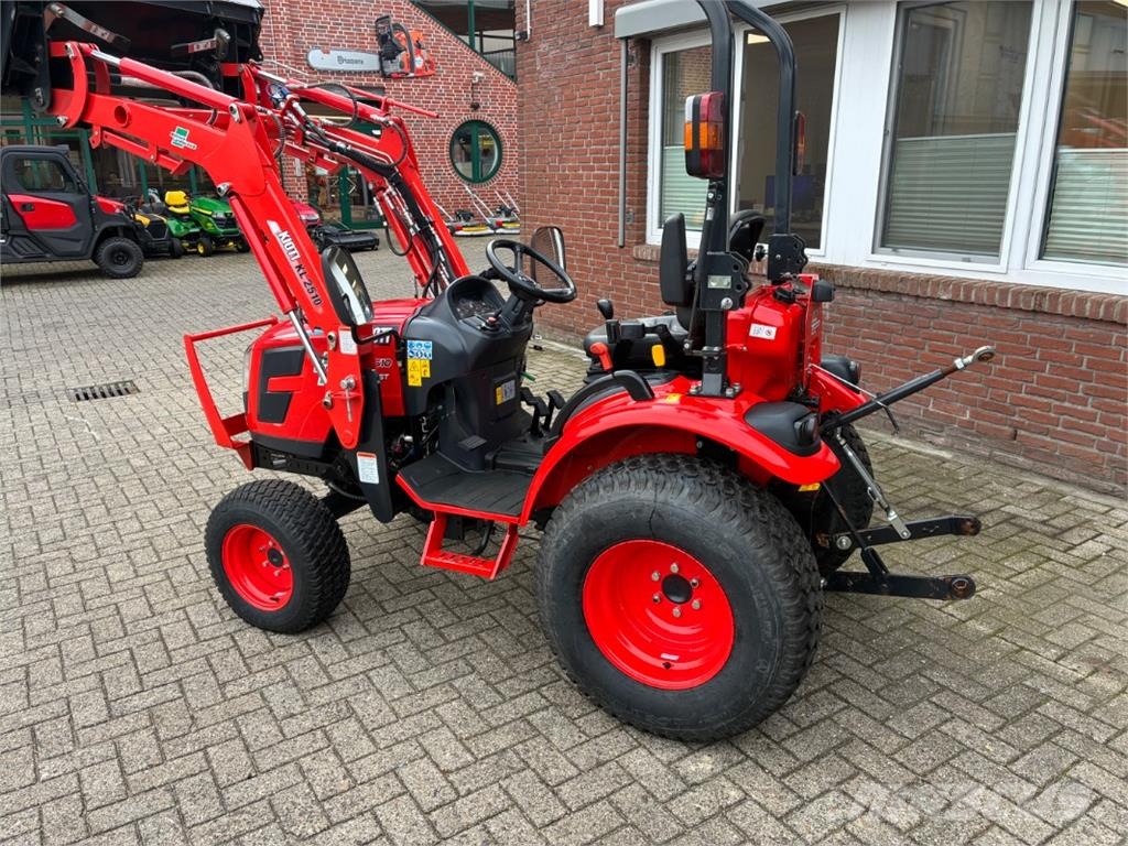 Kioti CX 2510 H Manji traktori