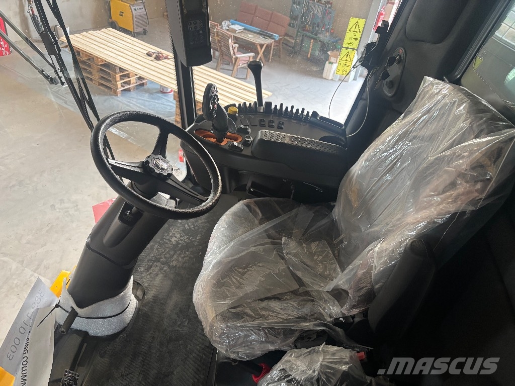 New Holland TC 5.90 RS Leikkuupuimurit