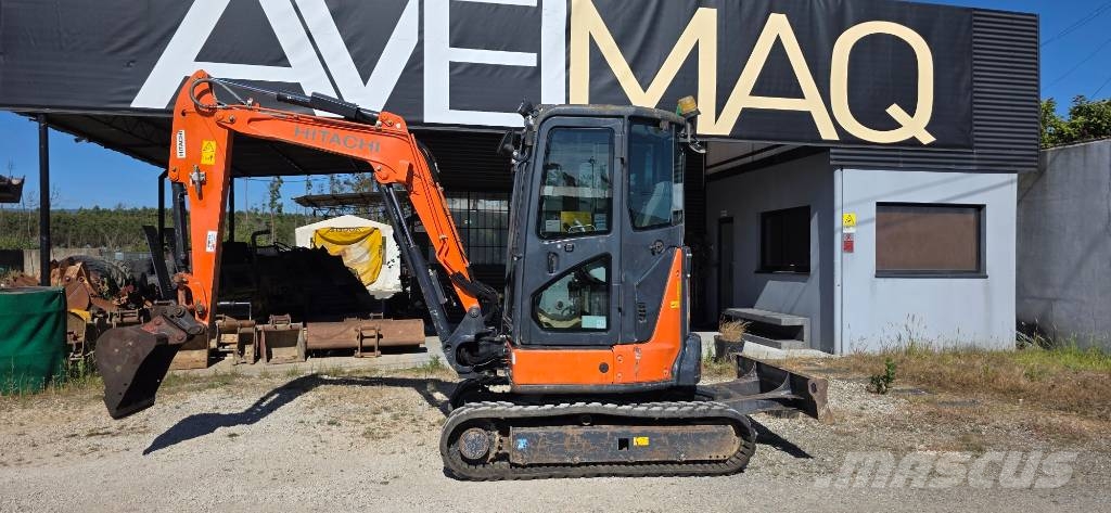 Hitachi ZX 33 U-5A حفارات صغيرة أقل من 7 طن (حفارات صغيرة)