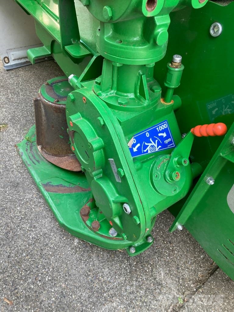 McHale Proglide B9600 / F3100 Falciacondizionatrici