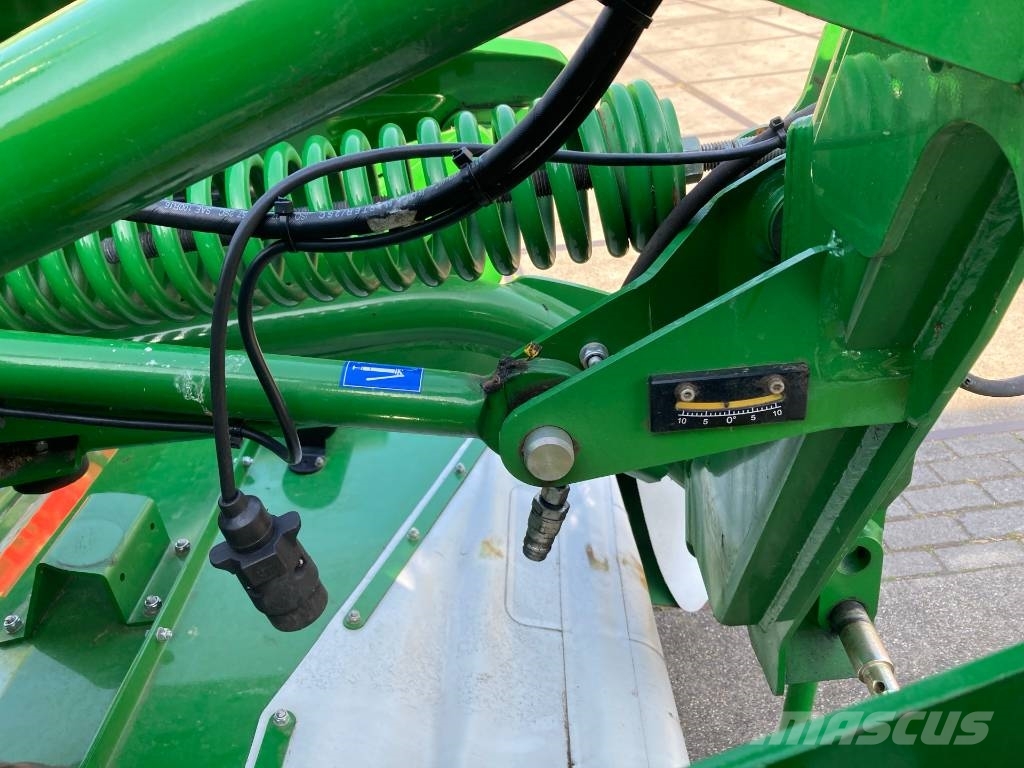 McHale Proglide B9600 / F3100 Falciacondizionatrici
