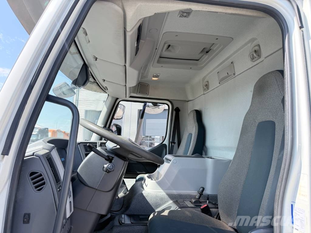 Volvo FE320 6x2*4 Frigoblock FK25SL 9.9 m Frigobox Camiones con temperatura controlada