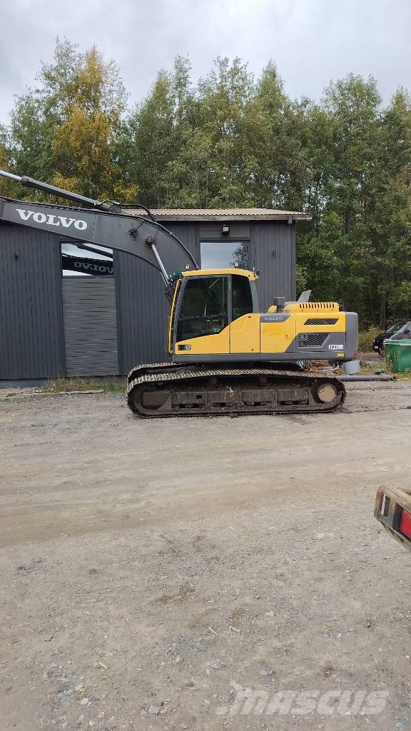 Volvo EC 220 DL Telakaivukoneet