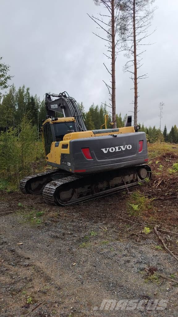 Volvo EC 220 DL Telakaivukoneet