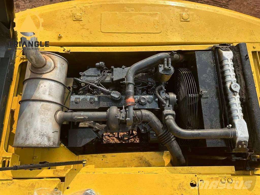 Komatsu PC 220 Kāpurķēžu ekskavatori