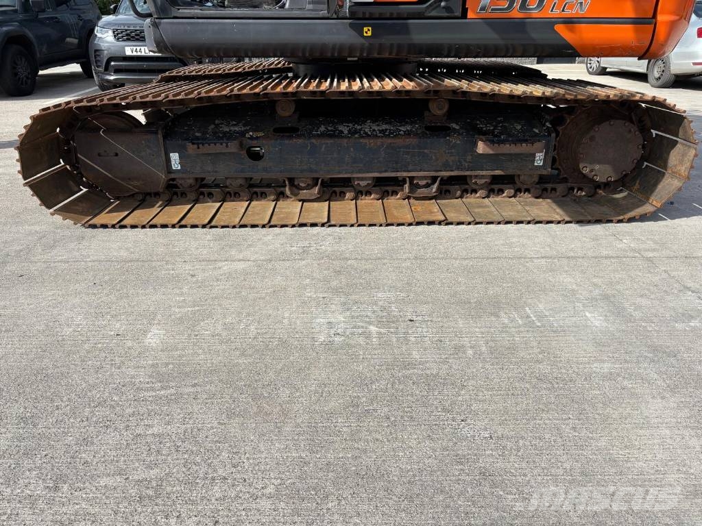 Hitachi ZX 130-7 Bageri gusjeničari