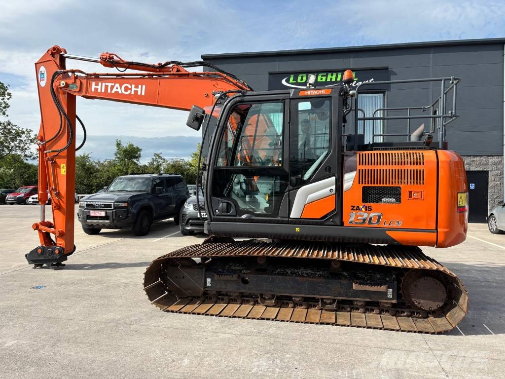 Hitachi ZX 130-7 Bageri gusjeničari