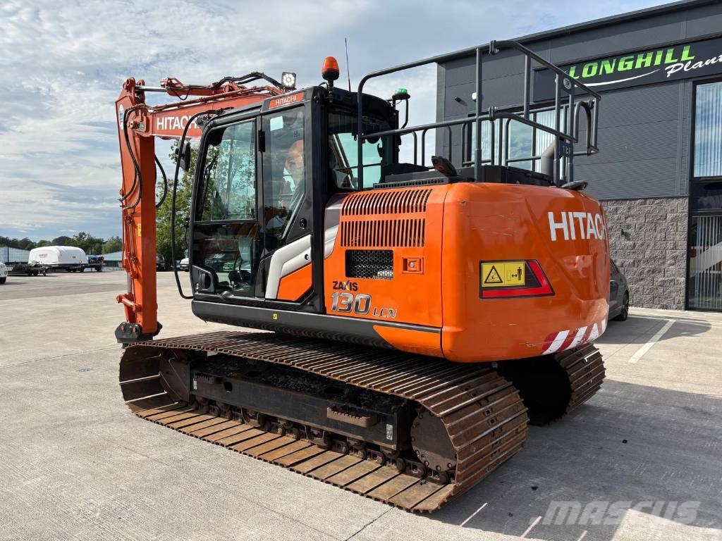 Hitachi ZX 130-7 Bageri gusjeničari