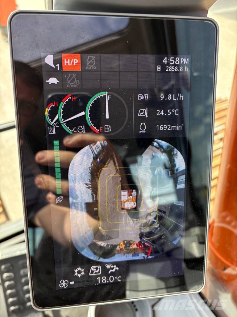 Hitachi ZX 130-7 Bageri gusjeničari