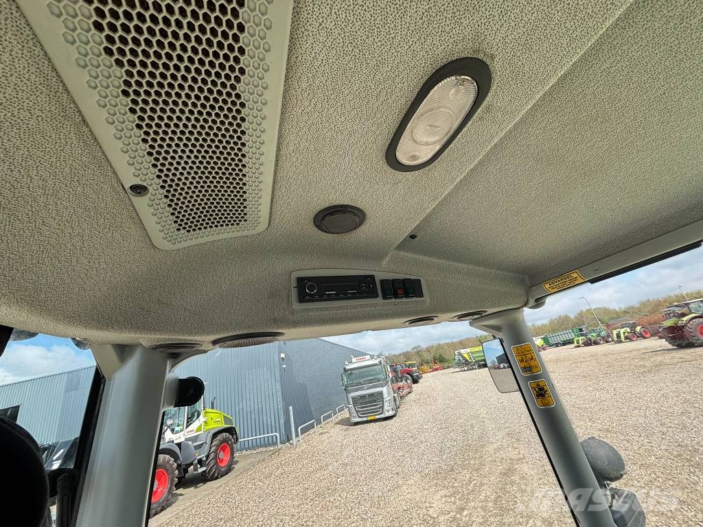 CLAAS Atos 340 트랙터