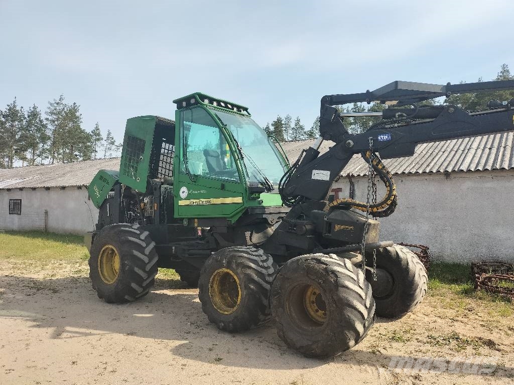 1070 D ECO III Maszyna przeznaczona na części Biçerdöverler