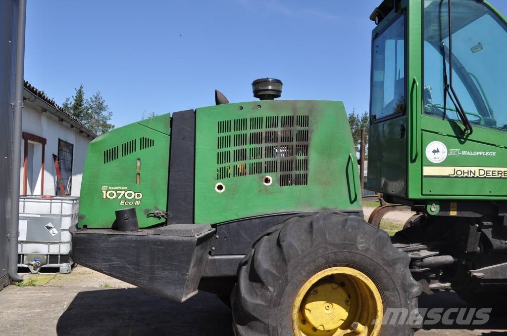 1070 D ECO III Maszyna przeznaczona na części Biçerdöverler