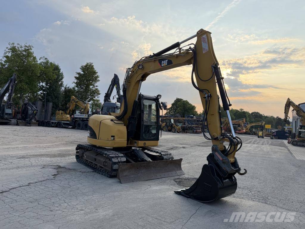 CAT 308 D Mini pelle 7t-12t