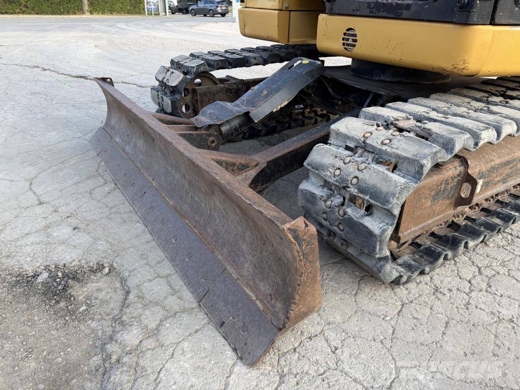CAT 308 D Mini pelle 7t-12t