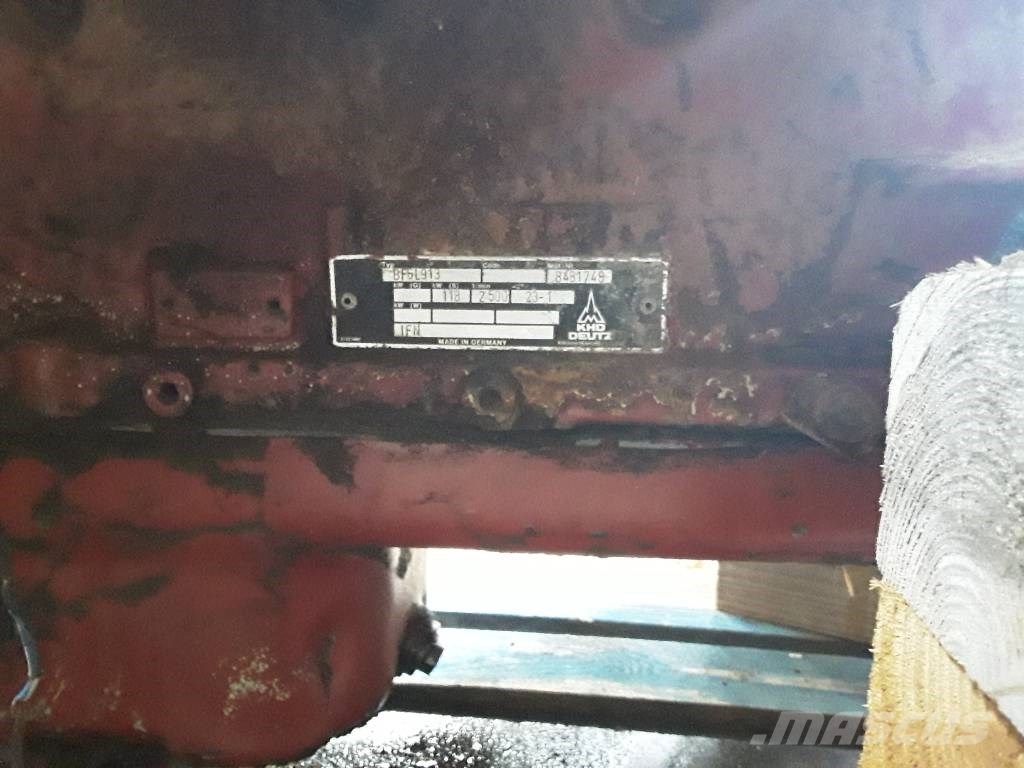 Deutz F6L913 for parts 엔진