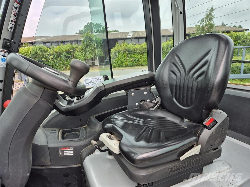 Still RX60-50/600 Electric forklifts