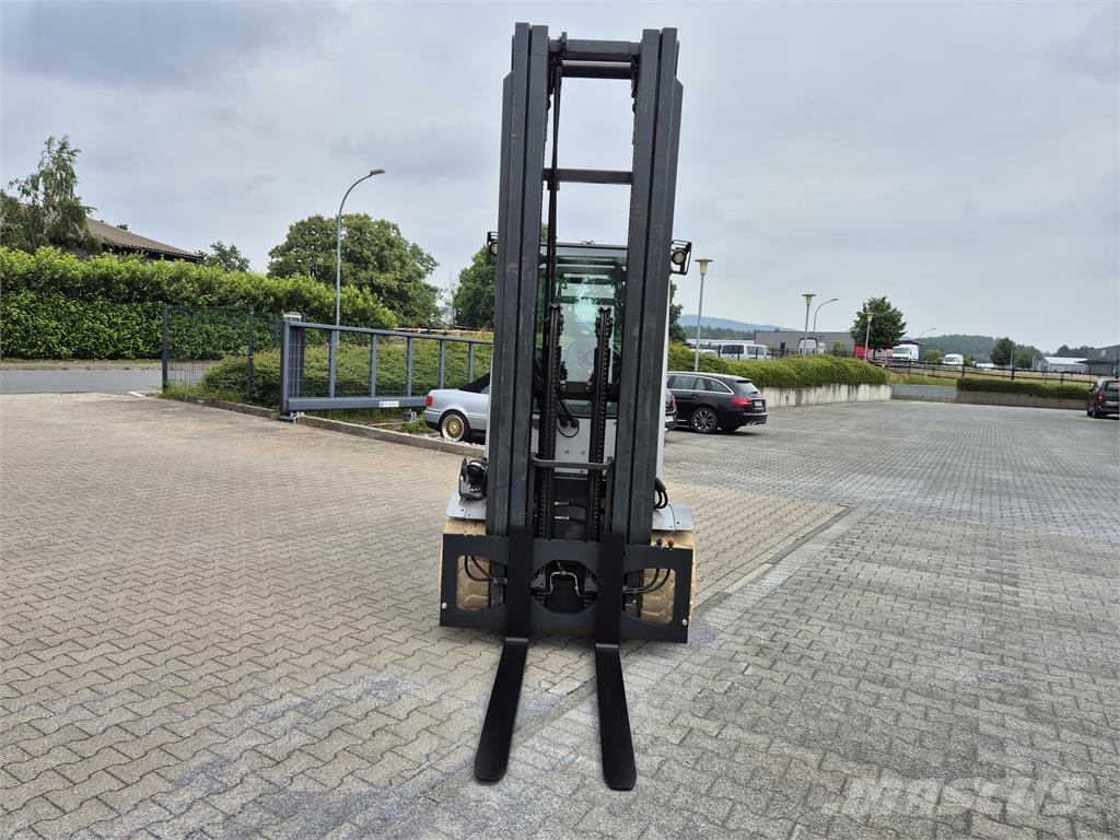 Still RX60-50/600 Electric forklifts