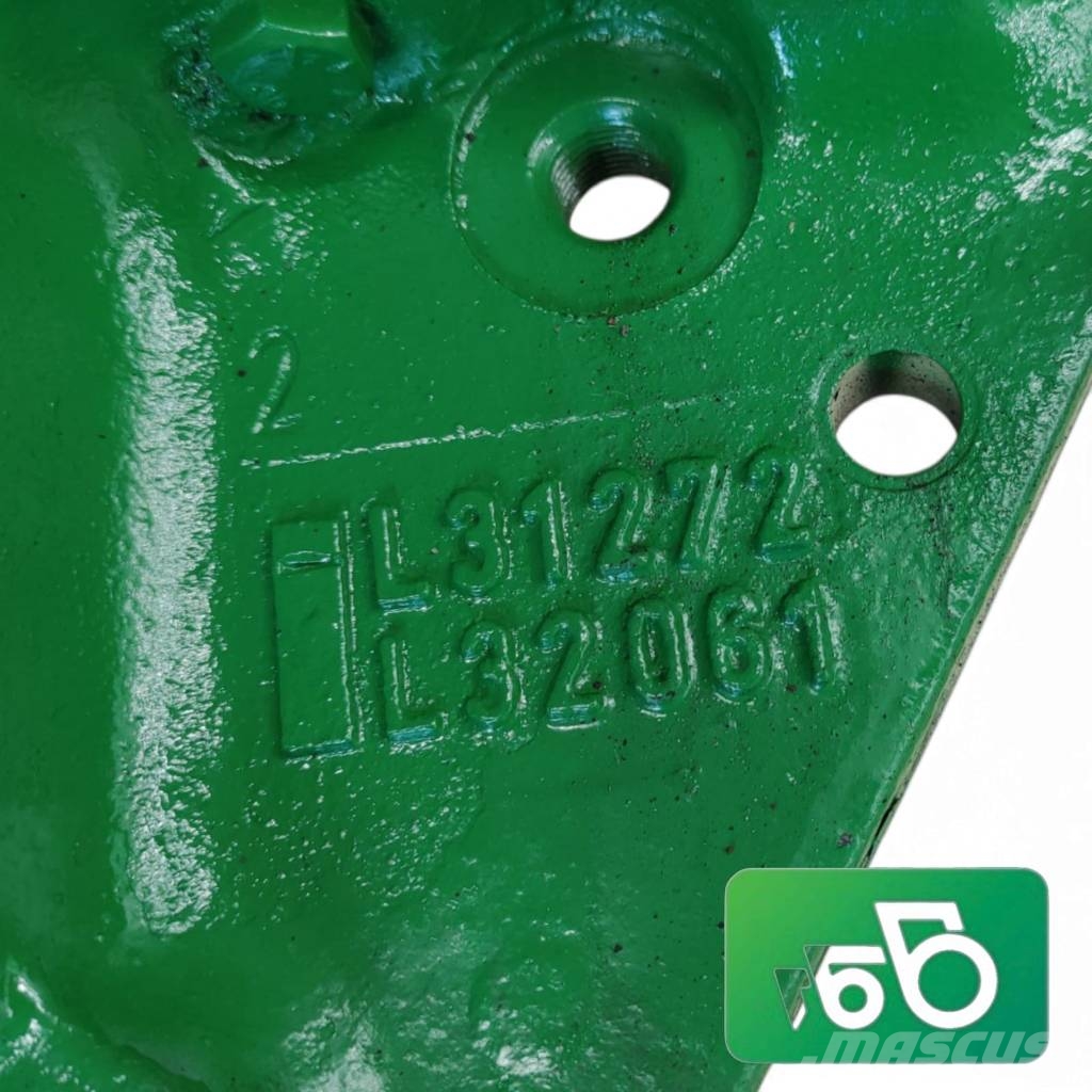 John Deere 2130 Rear linkage L31272 L32061 AL31424 底盘和悬架