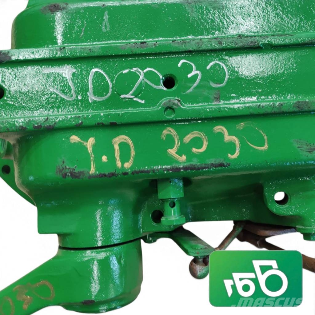 John Deere 2130 Rear linkage L31272 L32061 AL31424 底盘和悬架