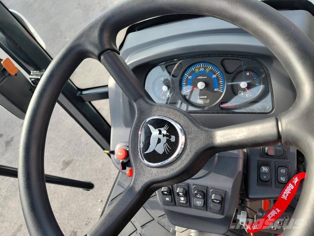 Bobcat TC 2540 Traktorok