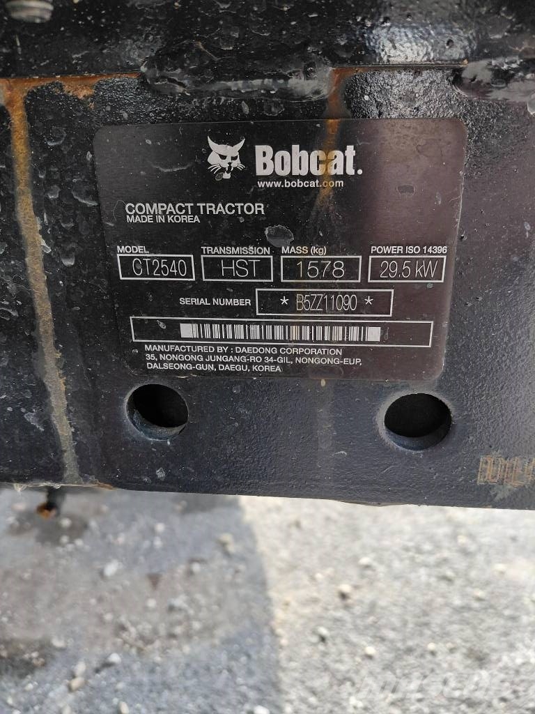 Bobcat TC 2540 Traktorok