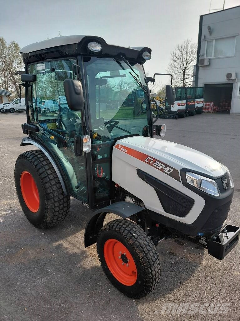 Bobcat TC 2540 Traktorok