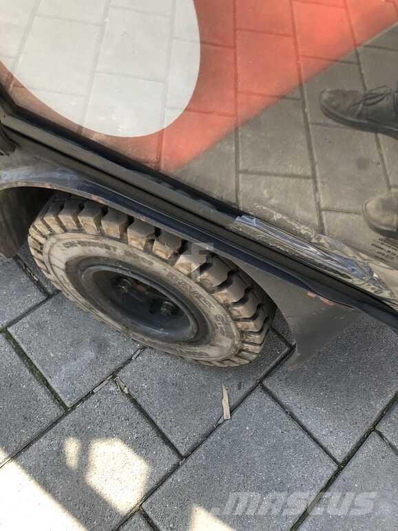 Linde P60Z Vučna vozila