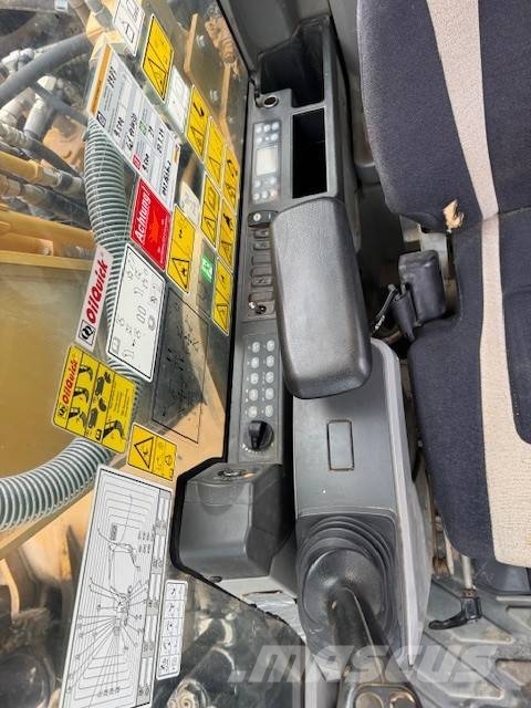 CAT 326 F L Bagri goseničarji