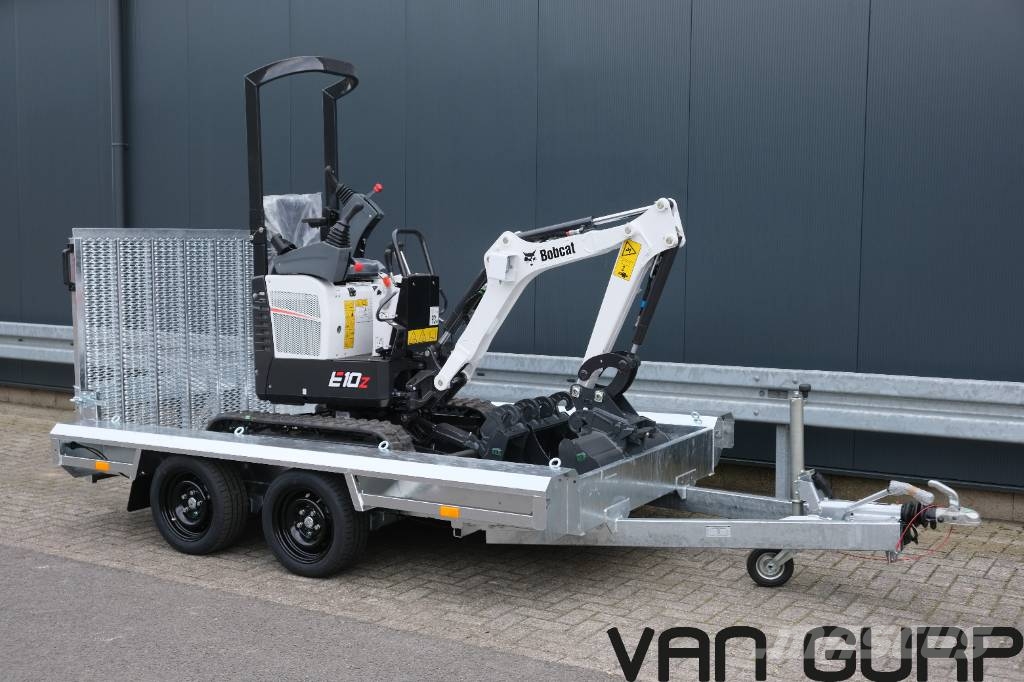 Bobcat E 10z | Inclusief machinetransporter Mini ekskavatori < 7 t