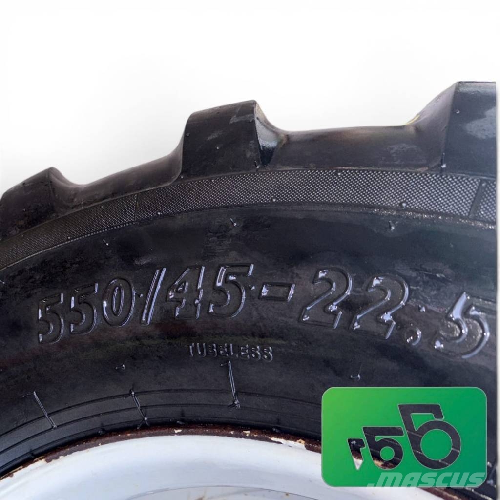 Schäffer 8082 R 22.5 Wheel, BKT 550/45-22.5 Tire الإطارات والعجلات والحافات