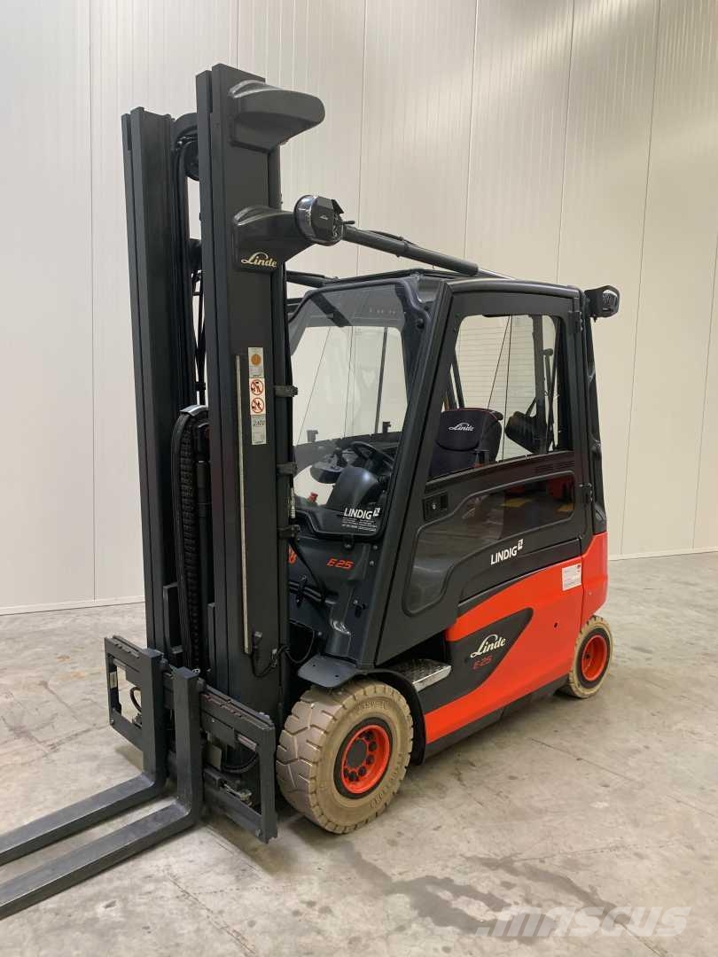 Linde E25L Electric forklifts