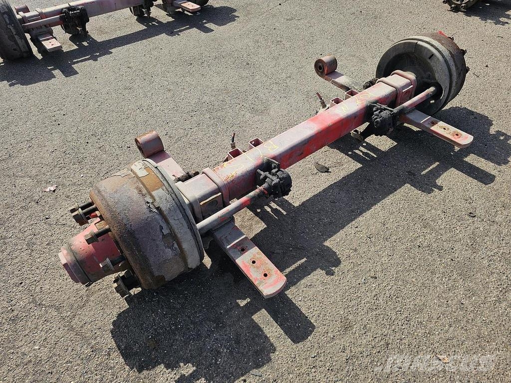 Fruehauf SMB TRAILER AXLE SINGLE TIRES. Essieux