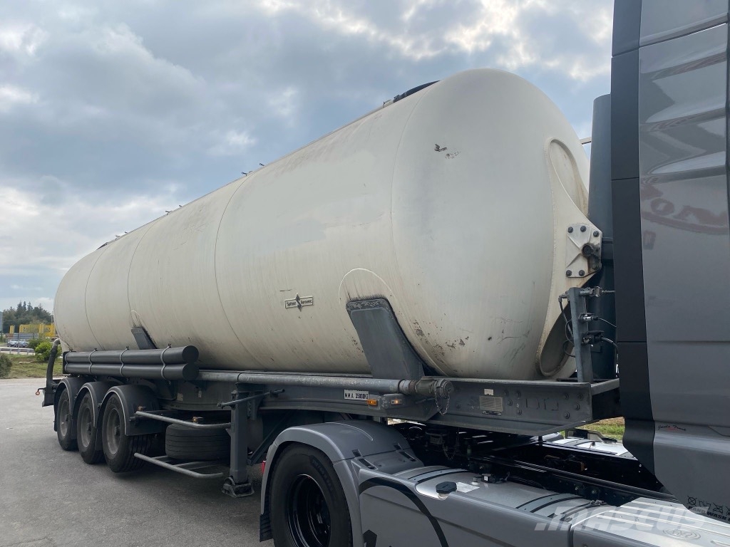 Spitzer SK2452CAL Tanktrailer