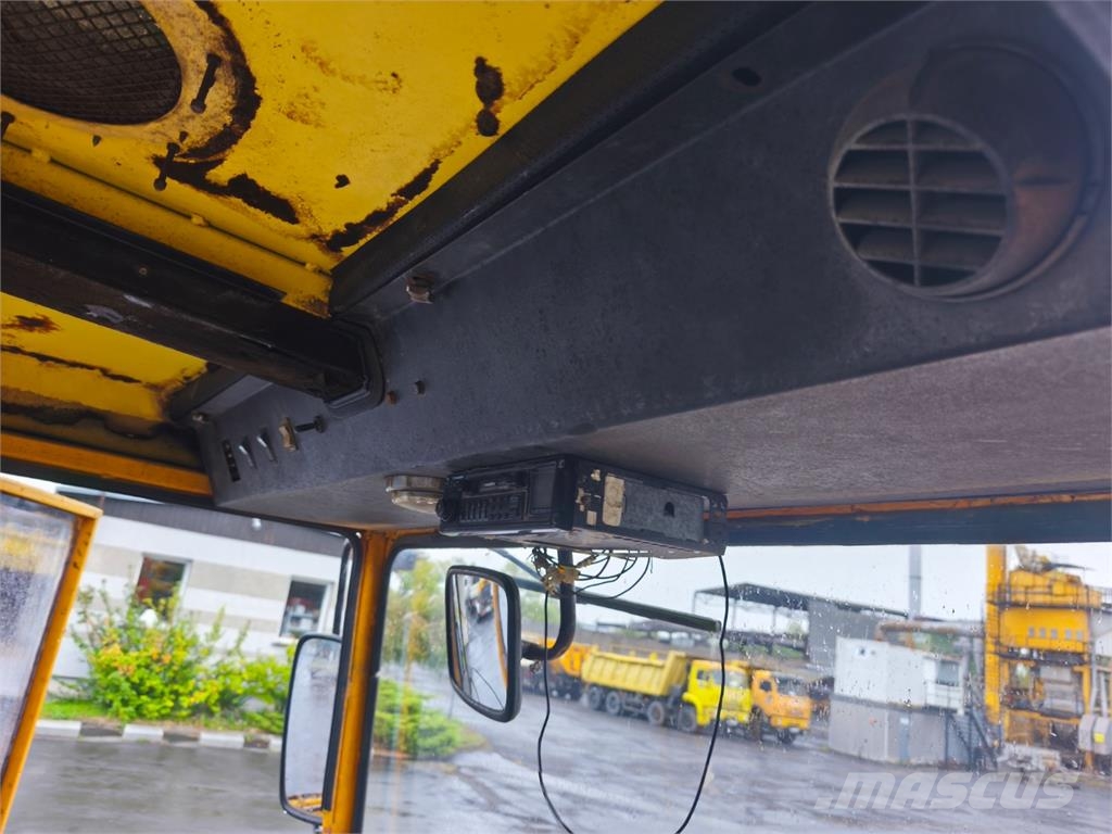Bomag BW 144 AD Sonstige Baumaschinen