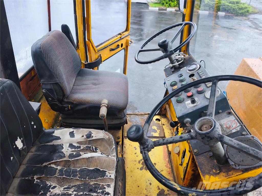 Bomag BW 144 AD Sonstige Baumaschinen