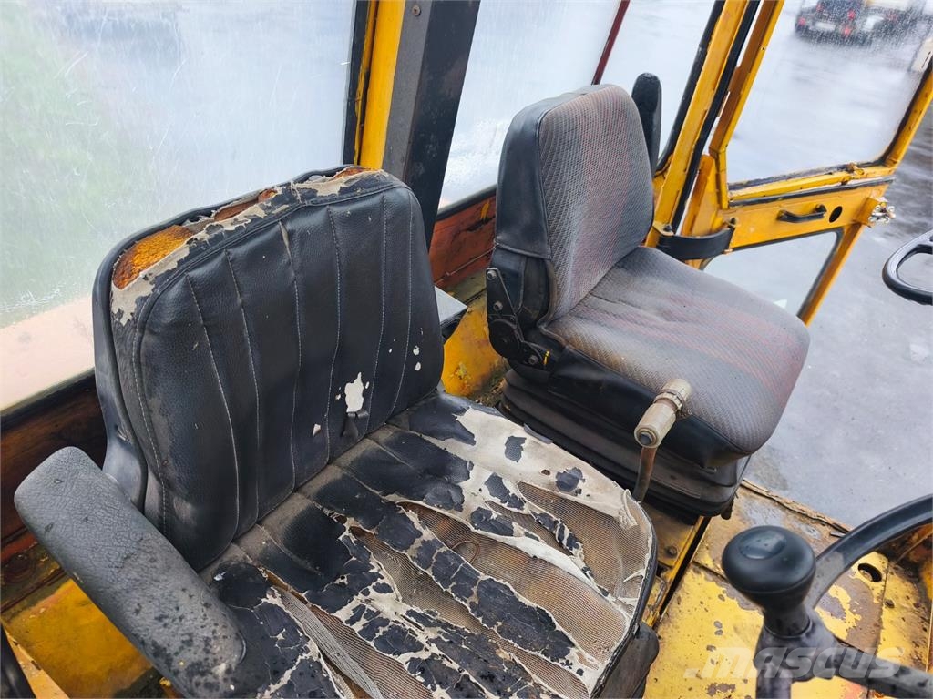 Bomag BW 144 AD Sonstige Baumaschinen