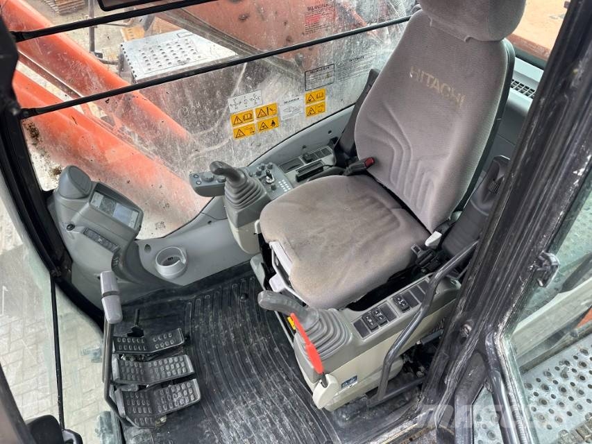 Hitachi ZX 470 LC H-5B Bagri goseničarji