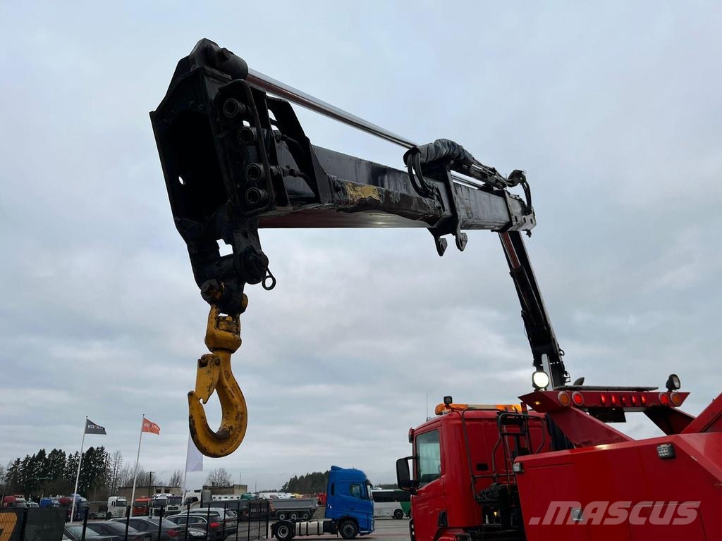 Scania P 114 4x4 BRO WRECKER / 2x WINCH 10 + 30 ton / CRA Sleepwagens